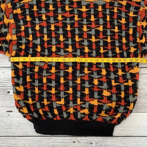 Vintage 100% Alpaca Wool 3D Geometric Print Chunky Knit Crewneck Sweater - Picture 9 of 11